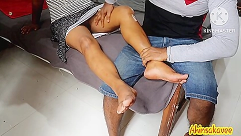 Step Mother Fucked By Step son While Massaging Her Leg,ඔහ පත ඔය අත ගදද නම මර සනපය