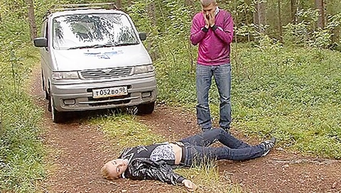 Sexy girl fuck in a park